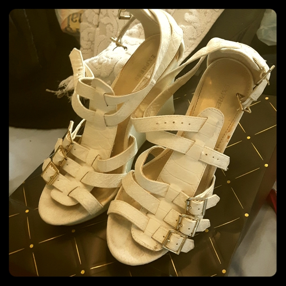 Express high heel shoes